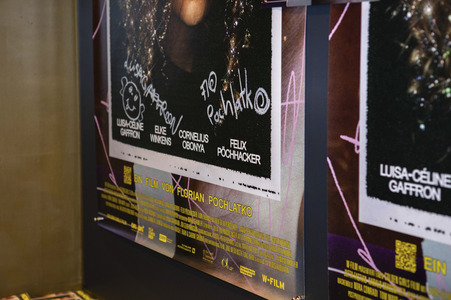 Filmpremiere 'How to Be Normal' in Düsseldorf