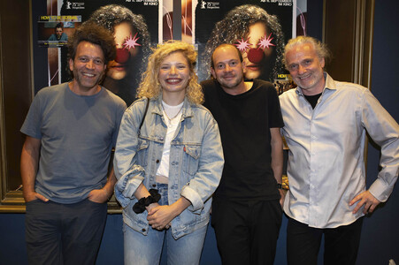 Filmpremiere 'How to Be Normal' in Düsseldorf