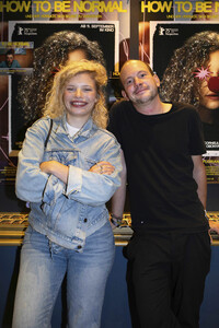 Filmpremiere 'How to Be Normal' in Düsseldorf