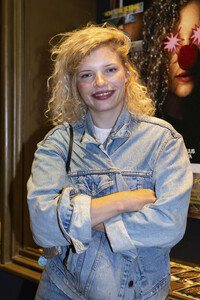 Filmpremiere 'How to Be Normal' in Düsseldorf