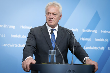 Pressekonferenz zur Vorstellung des Ernteberichts 2025 in Berlin