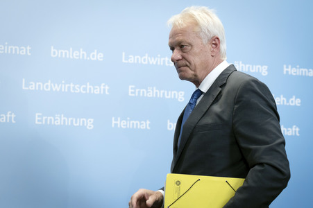 Pressekonferenz zur Vorstellung des Ernteberichts 2025 in Berlin