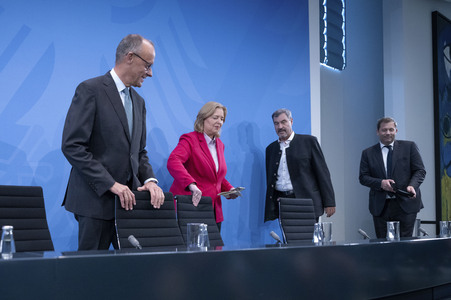 Pressekonferenz nach der Sitzung des Koalitionsausschusses in Berlin