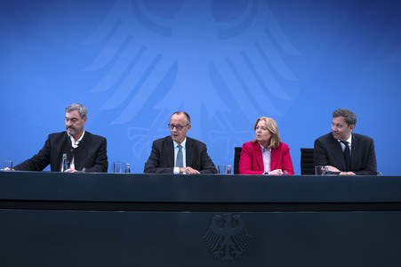 Pressekonferenz nach der Sitzung des Koalitionsausschusses in Berlin