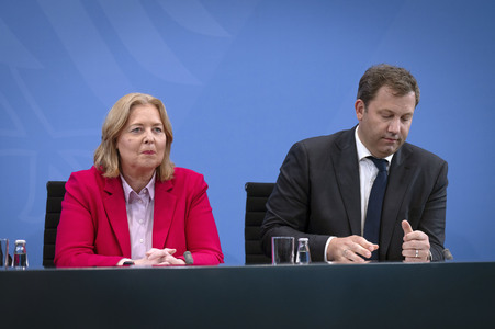 Pressekonferenz nach der Sitzung des Koalitionsausschusses in Berlin