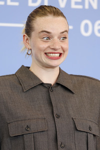 Photocall 'Silent Friend', Internationale Filmfestspiele von Venedig 2025