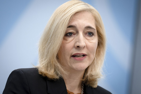 Pressestatement von Nina Warken in Berlin