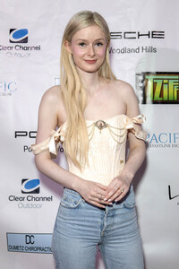 Eröffnung des Tarzana International Film Festival 2025 in Sherman Oaks