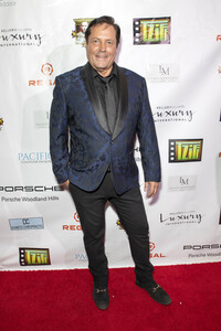 Eröffnung des Tarzana International Film Festival 2025 in Sherman Oaks