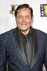 Eröffnung des Tarzana International Film Festival 2025 in Sherman Oaks