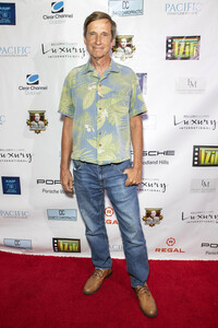 Eröffnung des Tarzana International Film Festival 2025 in Sherman Oaks