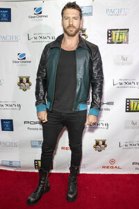 Eröffnung des Tarzana International Film Festival 2025 in Sherman Oaks