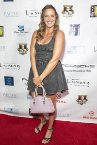 Eröffnung des Tarzana International Film Festival 2025 in Sherman Oaks