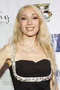 Eröffnung des Tarzana International Film Festival 2025 in Sherman Oaks