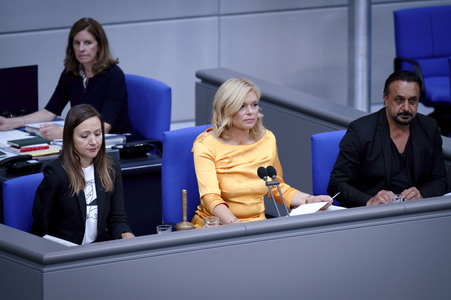 20. Sitzung des Deutschen Bundestages in Berlin