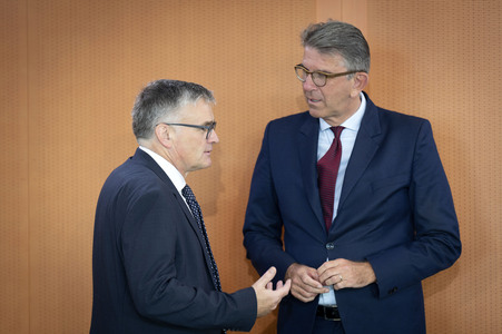 16. Sitzung des Bundeskabinetts in Berlin