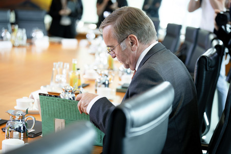 16. Sitzung des Bundeskabinetts in Berlin