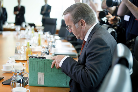 16. Sitzung des Bundeskabinetts in Berlin