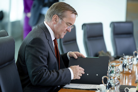 16. Sitzung des Bundeskabinetts in Berlin