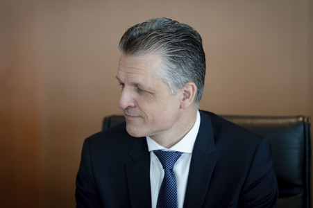 16. Sitzung des Bundeskabinetts in Berlin