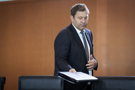 16. Sitzung des Bundeskabinetts in Berlin