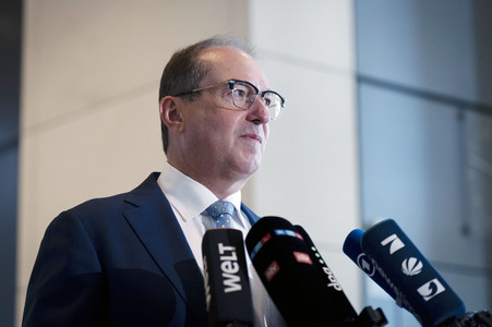 Pressestatement von Alexander Dobrindt in Berlin