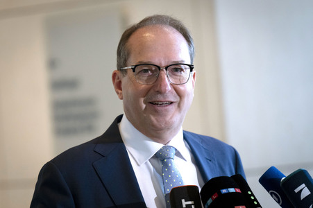 Pressestatement von Alexander Dobrindt in Berlin