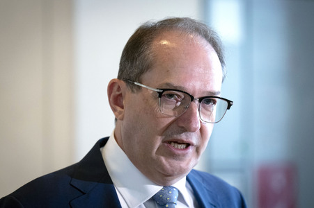 Pressestatement von Alexander Dobrindt in Berlin