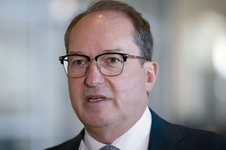 Pressestatement von Alexander Dobrindt in Berlin