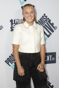 Promise2Live Global Livestream Event in Los Angeles