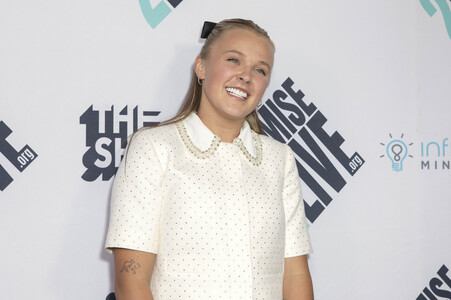 Promise2Live Global Livestream Event in Los Angeles