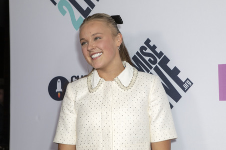 Promise2Live Global Livestream Event in Los Angeles