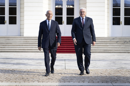 Begrüßung des Präsidenten der Portugiesischen Republik in Berlin