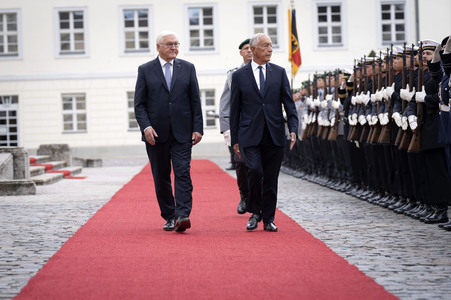 Begrüßung des Präsidenten der Portugiesischen Republik in Berlin