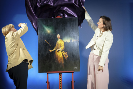 Ausstellungseröffnung 'Unsichtbare Wissenschaftlerinnen - Versäumte Bilder' in Berlin