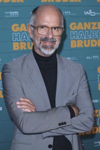 Filmpremiere 'Ganzer halber Bruder' in Köln