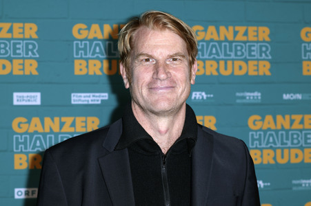 Filmpremiere 'Ganzer halber Bruder' in Köln