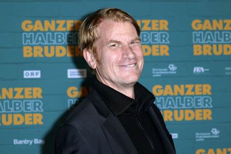 Filmpremiere 'Ganzer halber Bruder' in Köln