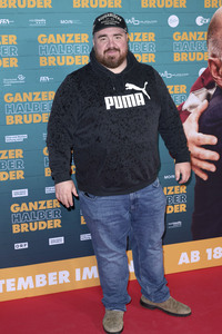 Filmpremiere 'Ganzer halber Bruder' in Köln