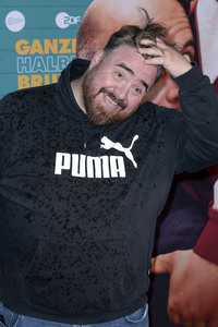 Filmpremiere 'Ganzer halber Bruder' in Köln