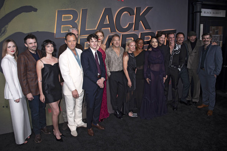 Serienpremiere 'Black Rabbit' in New York
