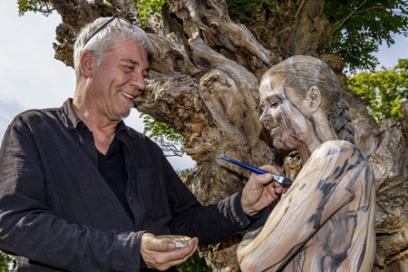 NATURE ART: Akazie / Acacia Bodypainting