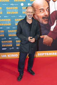 Filmpremiere 'Ganzer halber Bruder' in Hamburg