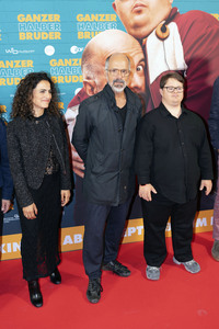 Filmpremiere 'Ganzer halber Bruder' in Hamburg