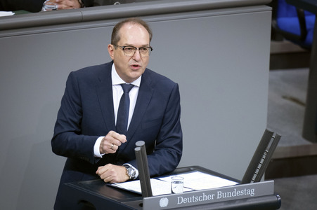 25. Sitzung des Deutschen Bundestages in Berlin