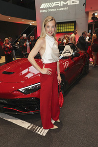 Grand Opening des AMG Brand Center Hamburg