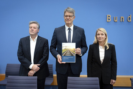 Bundespressekonferenz 'Eckpunkte zur Reform der Deutschen Bahn' in Berlin
