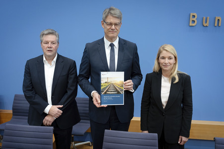 Bundespressekonferenz 'Eckpunkte zur Reform der Deutschen Bahn' in Berlin