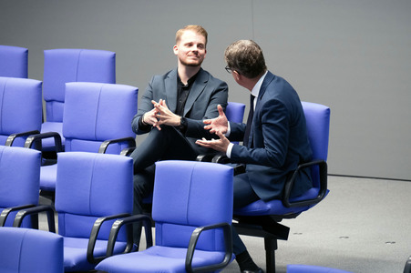 27. Sitzung des Deutschen Bundestages in Berlin