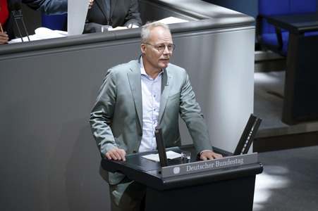 27. Sitzung des Deutschen Bundestages in Berlin